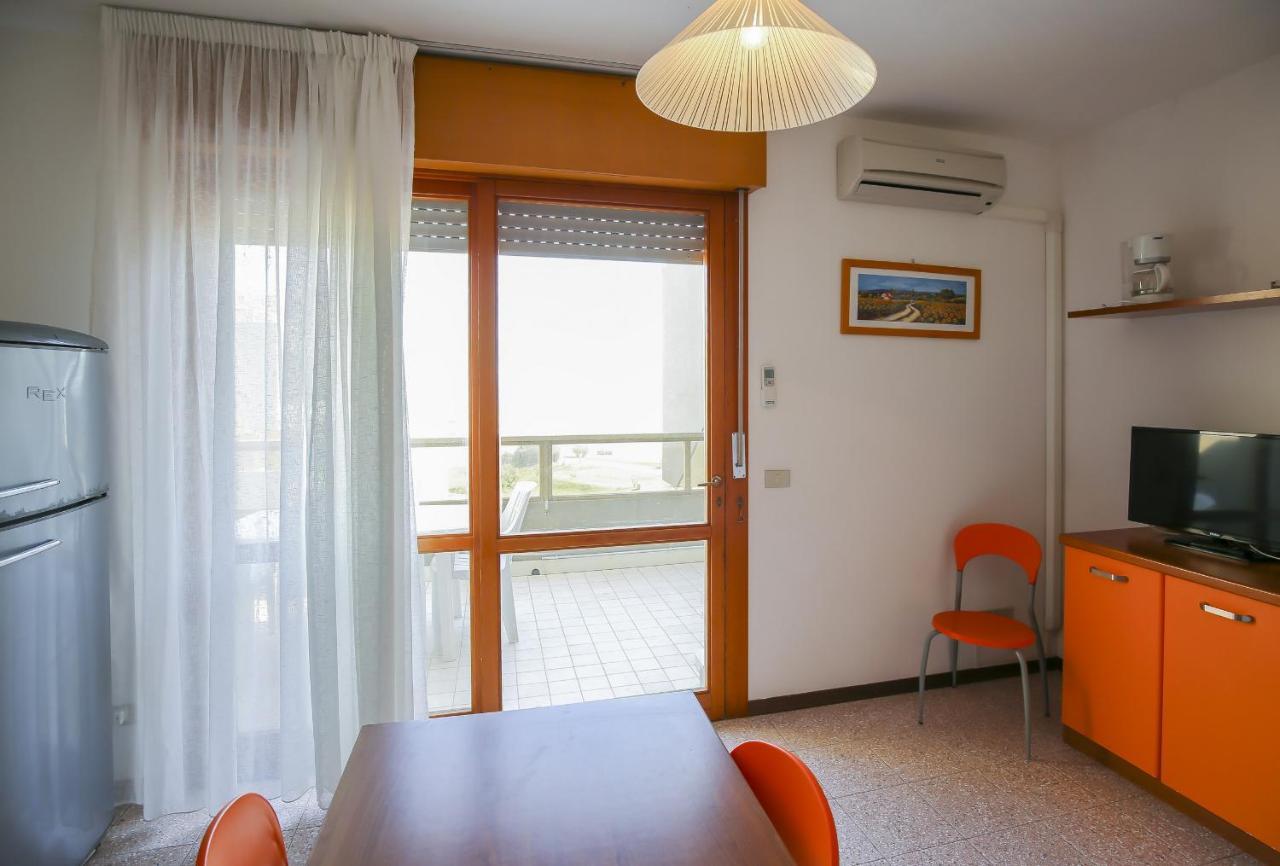 Residence Le Zattere Bibione Exterior foto
